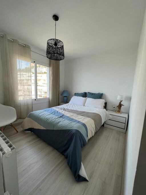 Les Pieds Dans L'Eau, La Tete Dans Les Nuages, Roses Appartement Buitenkant foto